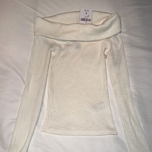 NWT Forever 21 white long sleeve, off the shoulder top